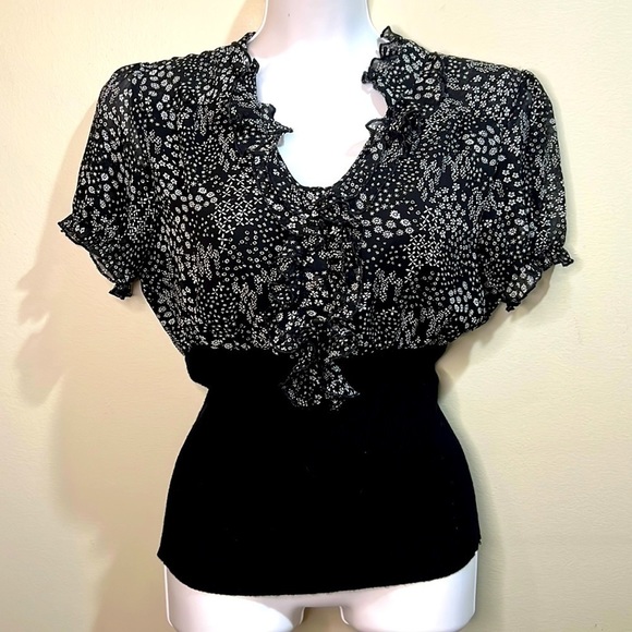 Studio 1940 ruffled collar top size M - Picture 1 of 5